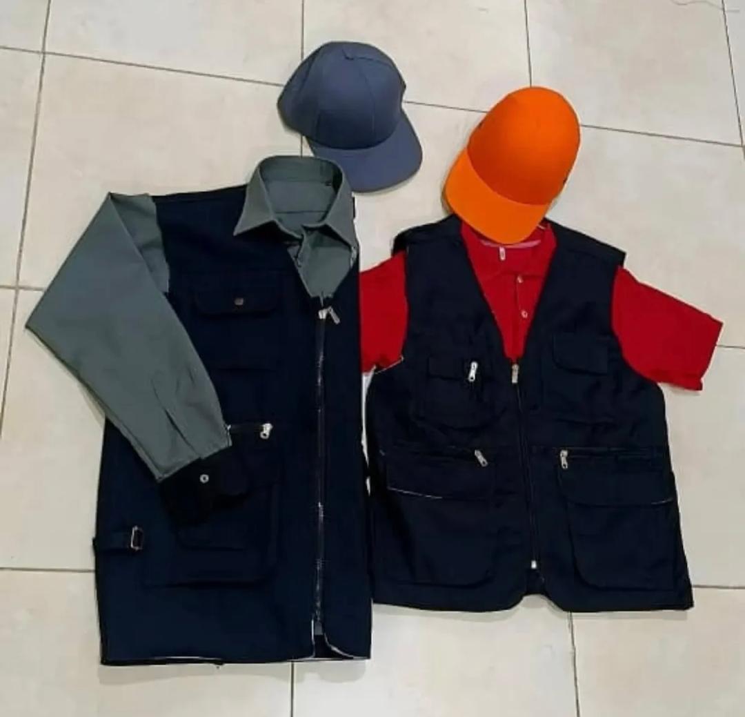 تولید و فروش لباس کار و کفش کار منصف در کرمان